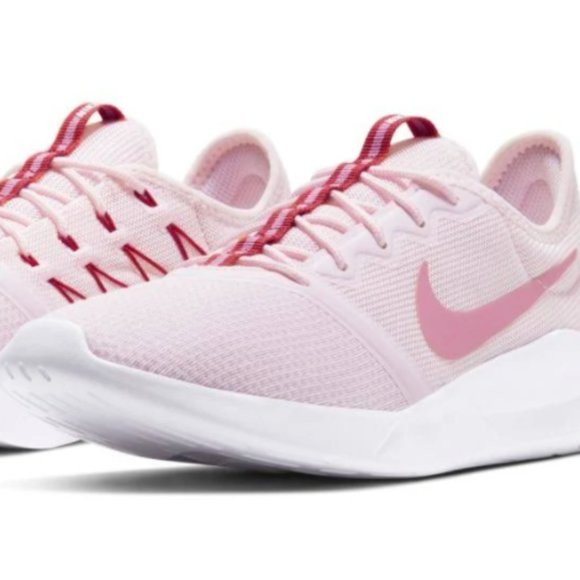 NEW Women Nike VTR  SIZE 6.5 CU4767600 - Picture 1 of 6